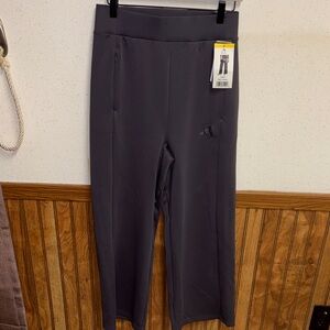 adidas women’s - NWT - Charcoal Gray Performance Pull-On Pants (size small)